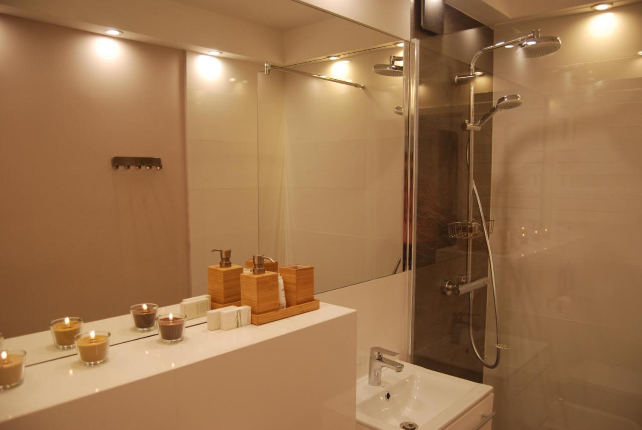 4 All Apart Hotel スバジェンツ エクステリア 写真